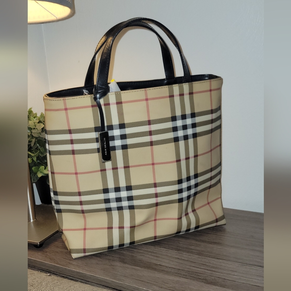 Burberry handbag tote